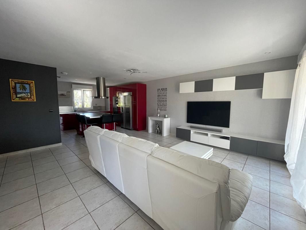AGDE Maison  Grau d'Agde 5 pièce(s) 135 m2 2