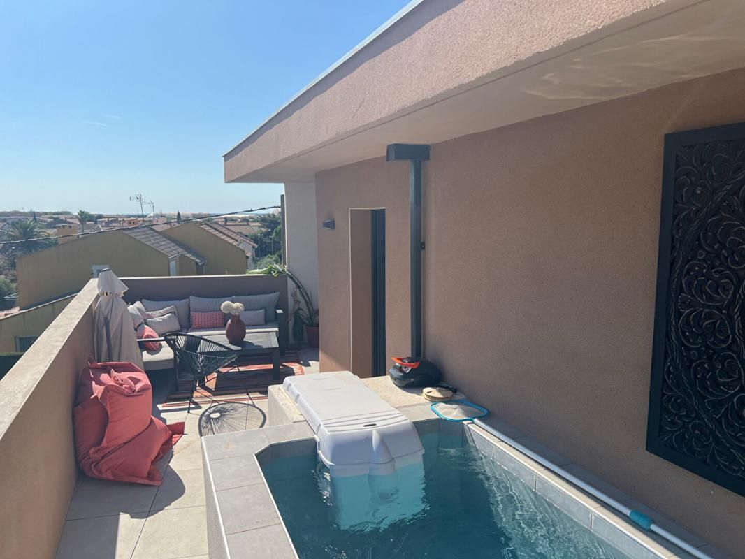FRONTIGNAN Magnifique appartement neuf avec terrasse et piscine privative 1