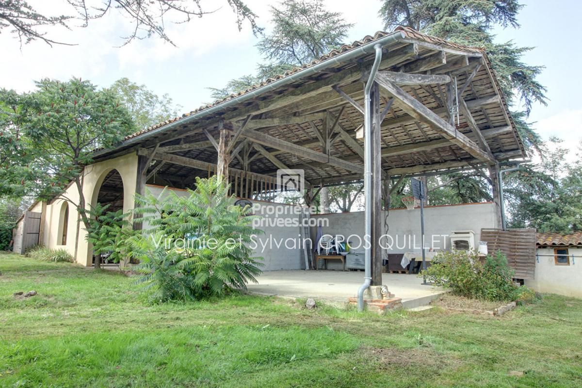 BEAUFORT Propriété Maison/maison Annexe/Grange/garages/Piscine et grand terrain 2