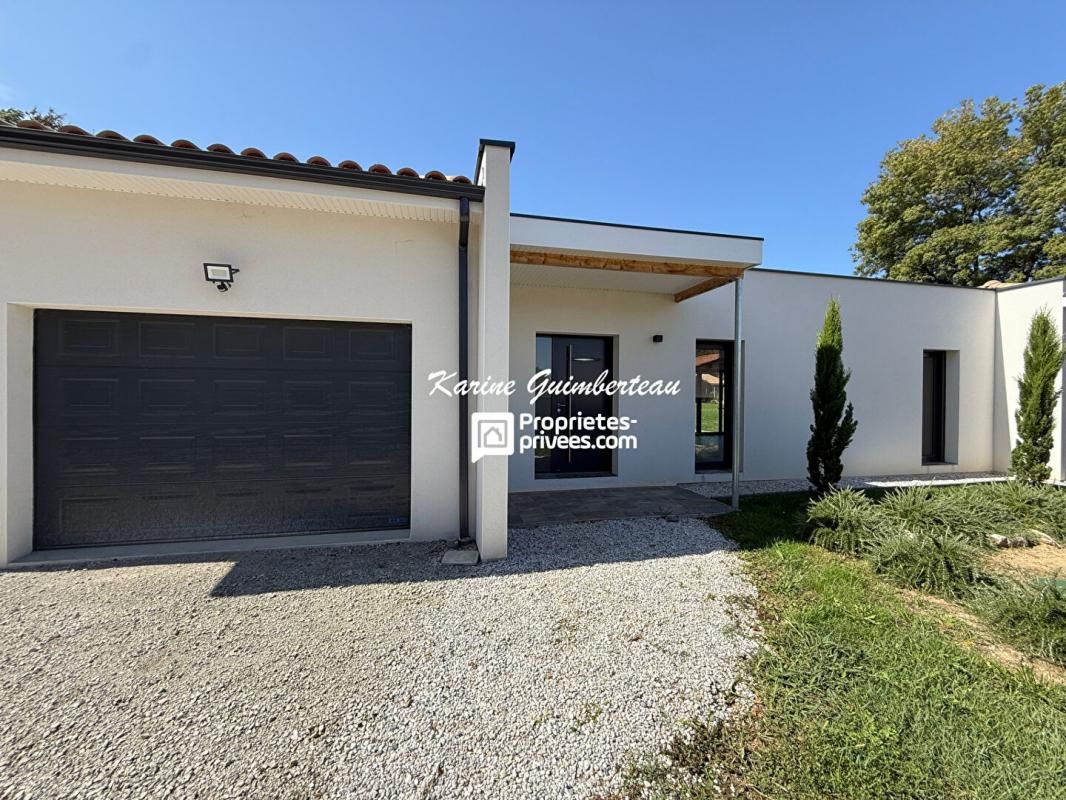 GALGON Maison ultra contemporaine GALGON 182 m2 + jardin 3