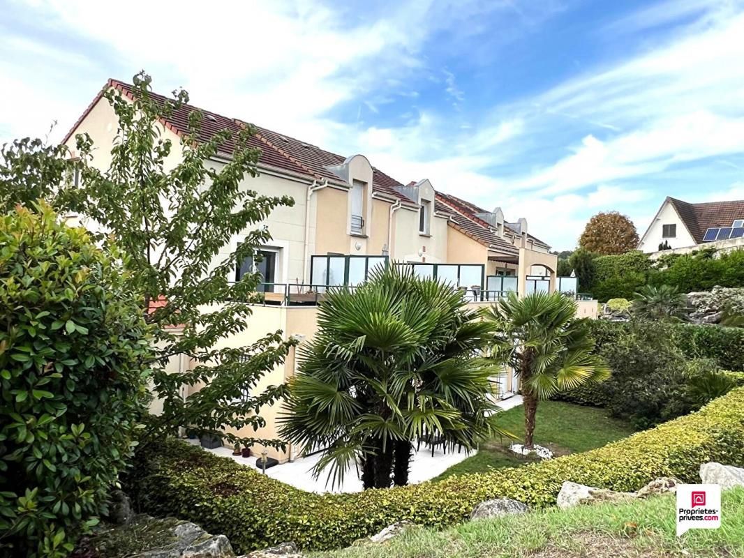 MEULAN-EN-YVELINES 78250 MEULAN EN YVELINES, Appartement duplex 3 pièce(s) 61.91 m2, box et stationnement 1