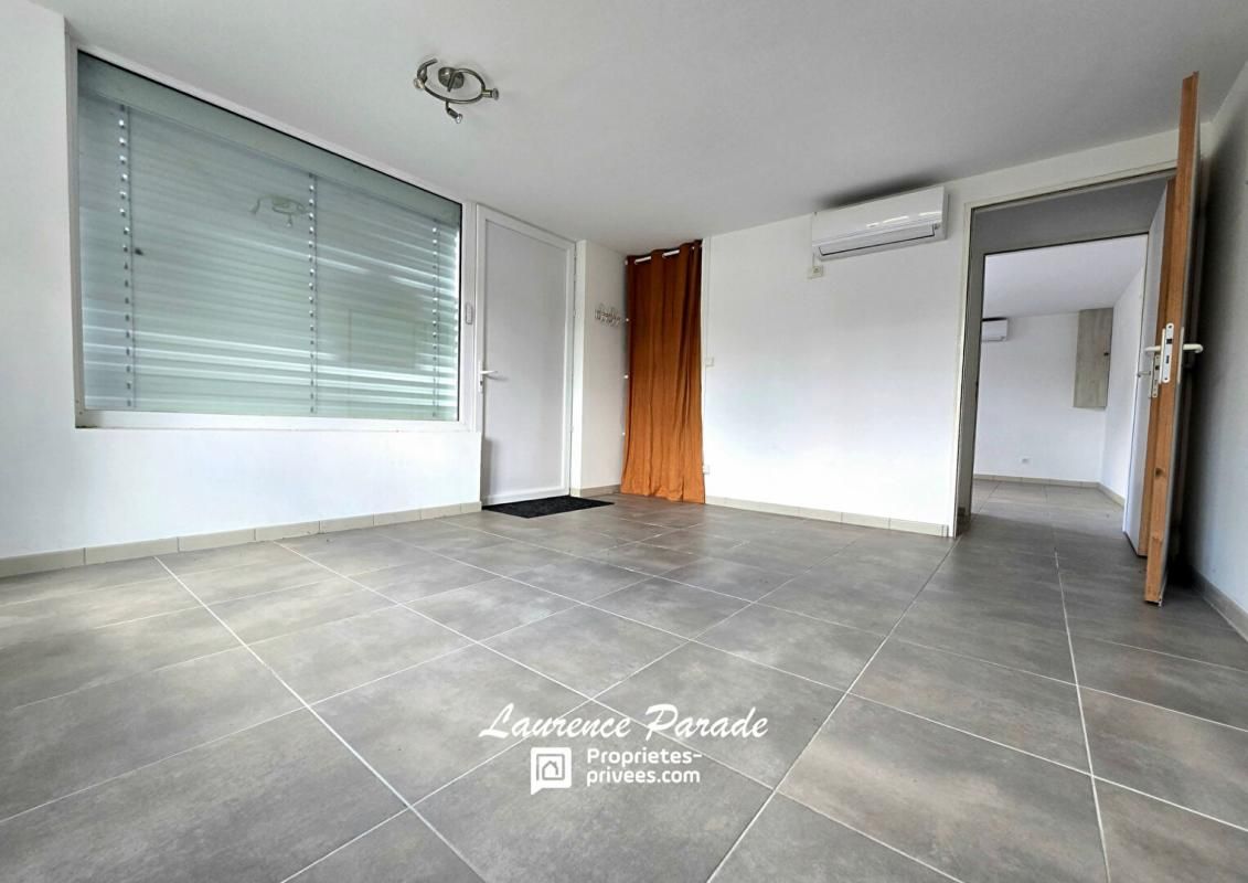 MONTPON-MENESTEROL Ensemble immobilier avec fort potentiel, hangar, jardin 3