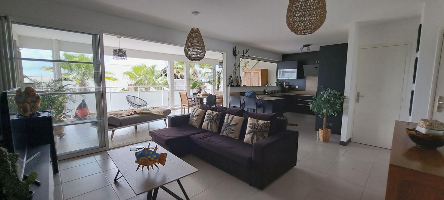 LES TROIS-ILETS Élégance et confort aux Trois-Îlets : « Appartement raffiné 4 pièces , vue mer imprenable et prestations exclusives » 2