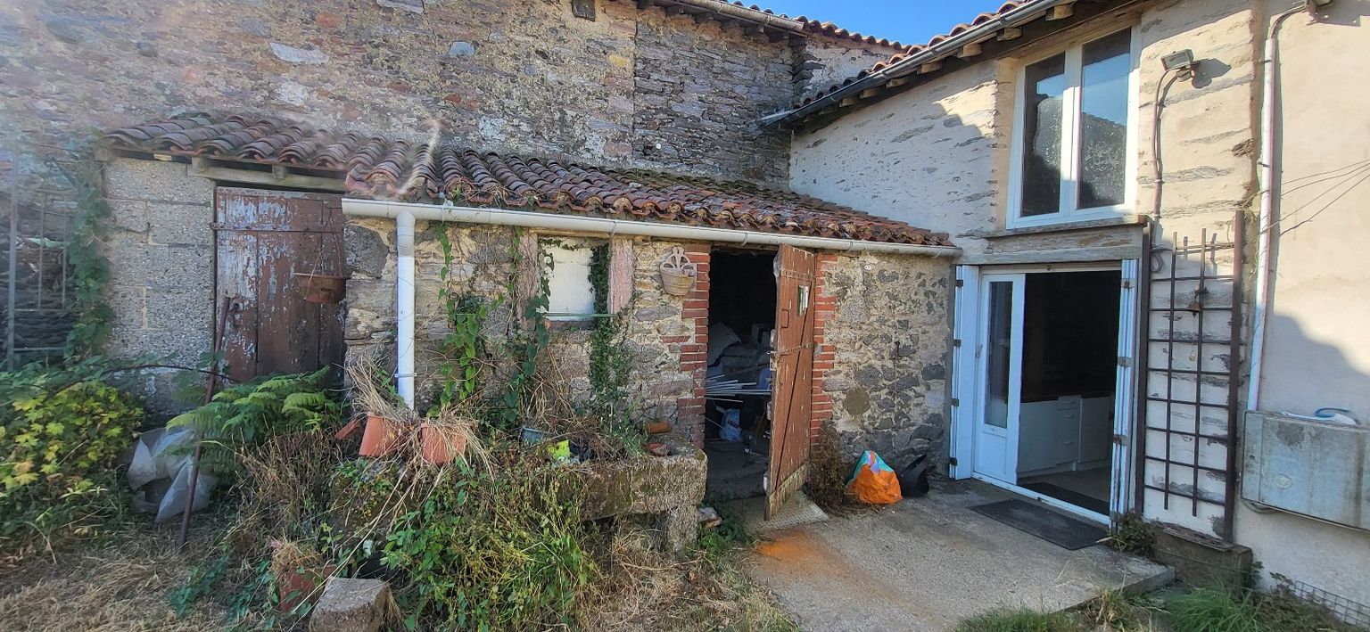 SAINT-PIERRE-DU-CHEMIN Maison Saint Pierre Du Chemin 8 pièce(s) 2