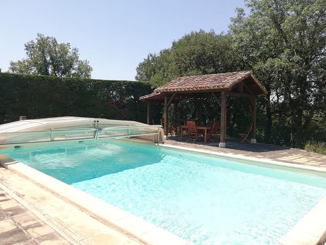 LALBENQUE Authentique maison en pierre avec pigeonnier, dépendance et piscine 4