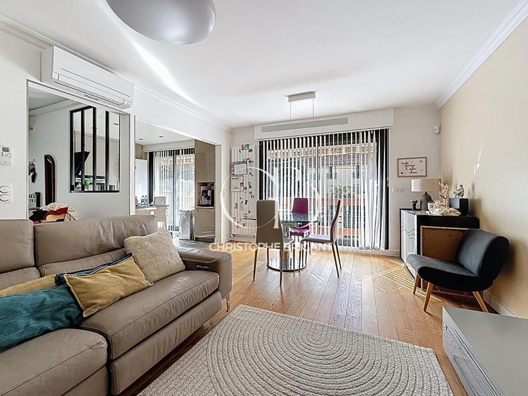 VILLEJUIF Maison Villejuiif 70m2 1
