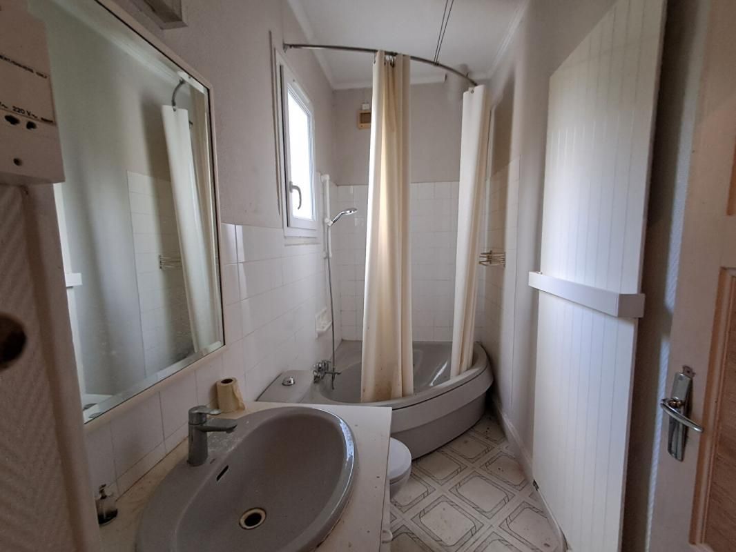 CHALON-SUR-SAONE EXCLUSIVITE - Appartement  120m2 à rénover - Chalon Sur Saône 4