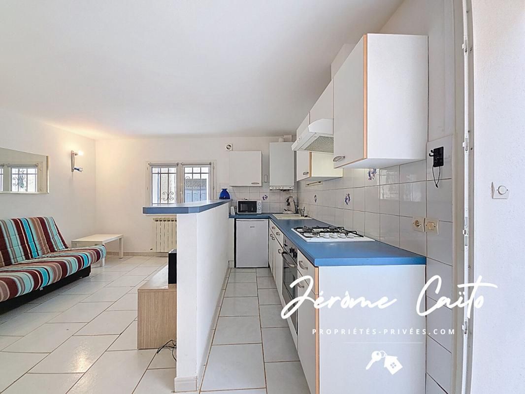 SAINT-GILLES Maison Saint Gilles 2 pièce(s) 40 m2 3