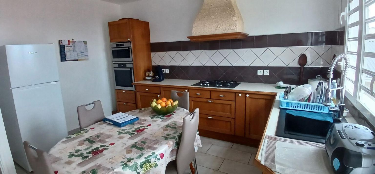 LE TAMPON Villa F 4 de 118 m² sur un terrain de 618 m² située à Pont d'Yves 97430 LE TAMPON 4