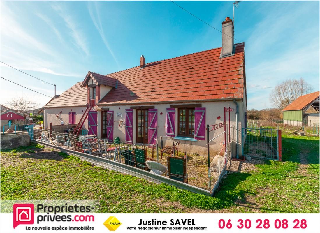 MEHUN-SUR-YEVRE Maison 4 pièces 107,5 m2 Mehun Sur Yèvre 1