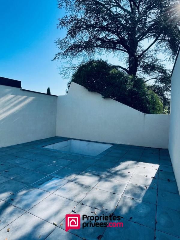 ROMANS-SUR-ISERE Loft industriel T4 neuf 225m², terrasse 54m², piscine, centre-ville 2
