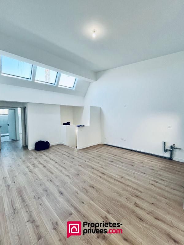 ROMANS-SUR-ISERE Loft industriel T4 neuf 225m², terrasse 54m², piscine, centre-ville 4