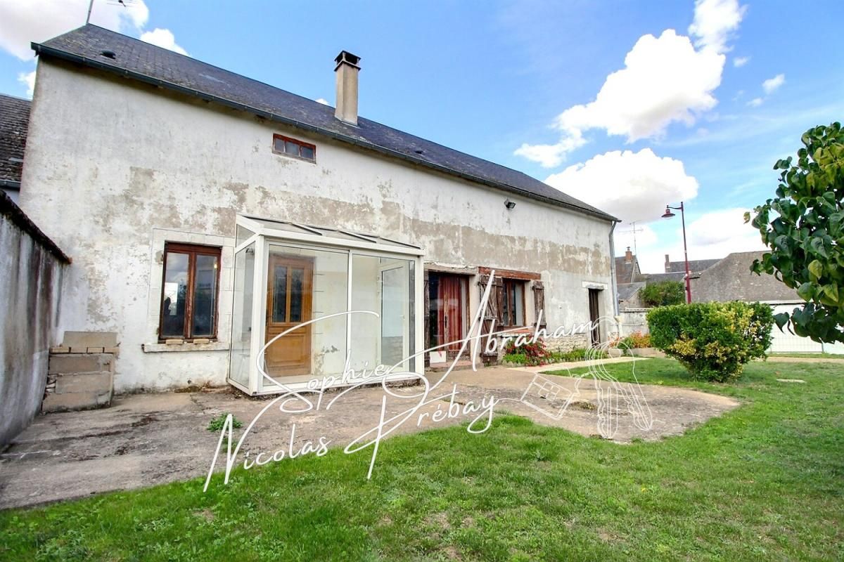 POINVILLE Ensemble de 2 maisons avec cour et jardin 4