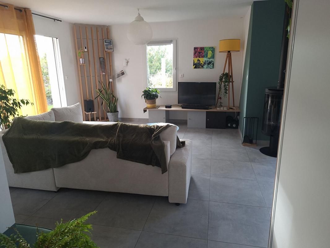 LA VERRIE Maison La Verrie 4 pièces 75 m2 4