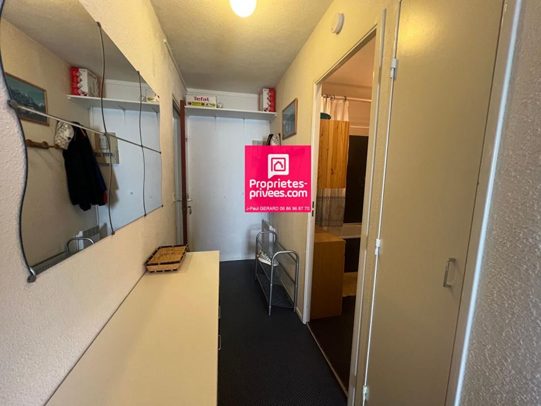 BAGNERES-DE-LUCHON Studio cabine Superbagnères 2