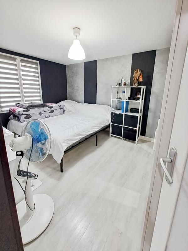 CHALONS-EN-CHAMPAGNE Maison de ville Châlons-en-Champagne 140m2 4