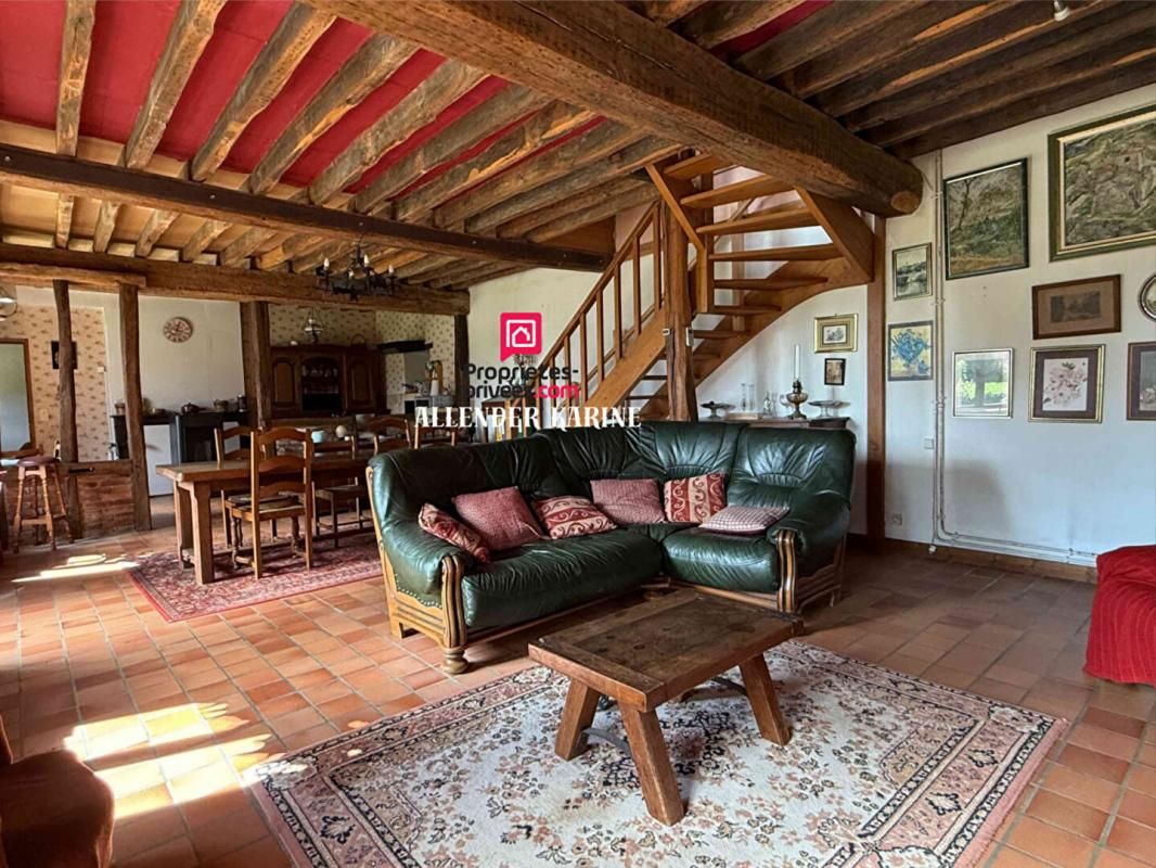 Maison Villeneuve l'archevêque 5 pièce(s) 100 m2