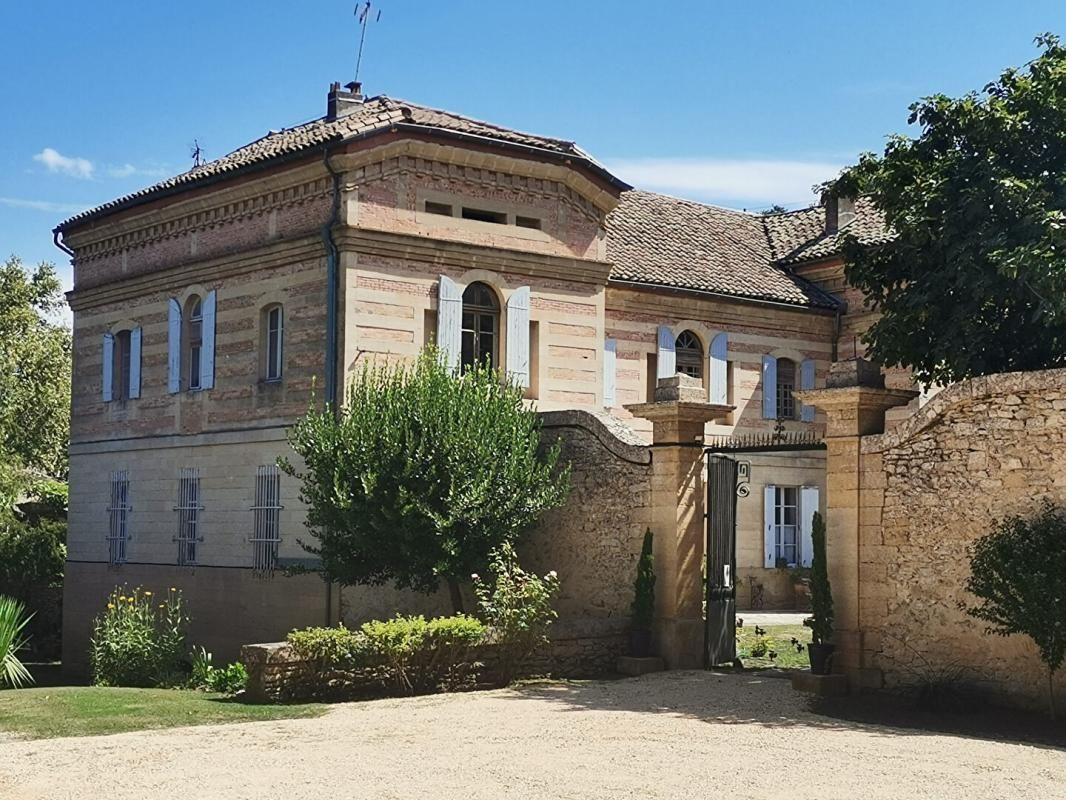UZES Propriété ancienne du XIX ème 2
