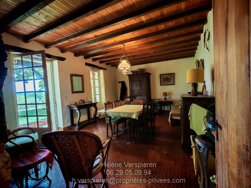 LE BUGUE Maison Le Bugue 7 pièce(s) 118.74 m2 3