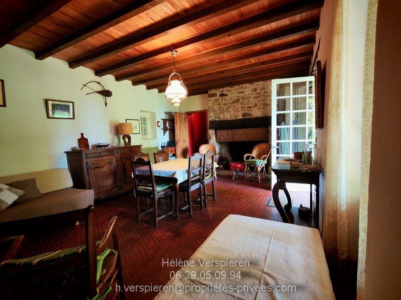LE BUGUE Maison Le Bugue 7 pièce(s) 118.74 m2 4
