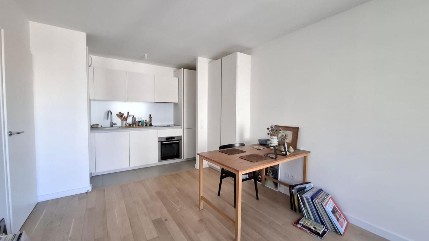 PARIS-20E-ARRONDISSEMENT Appartement de 38 m² ? Neuf, lumineux, sans vis-à-vis ? Pyrénées Paris 20e 3