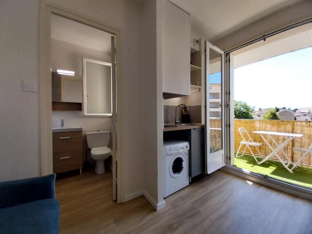 AGEN AGEN 47000 Studio centre ville 2