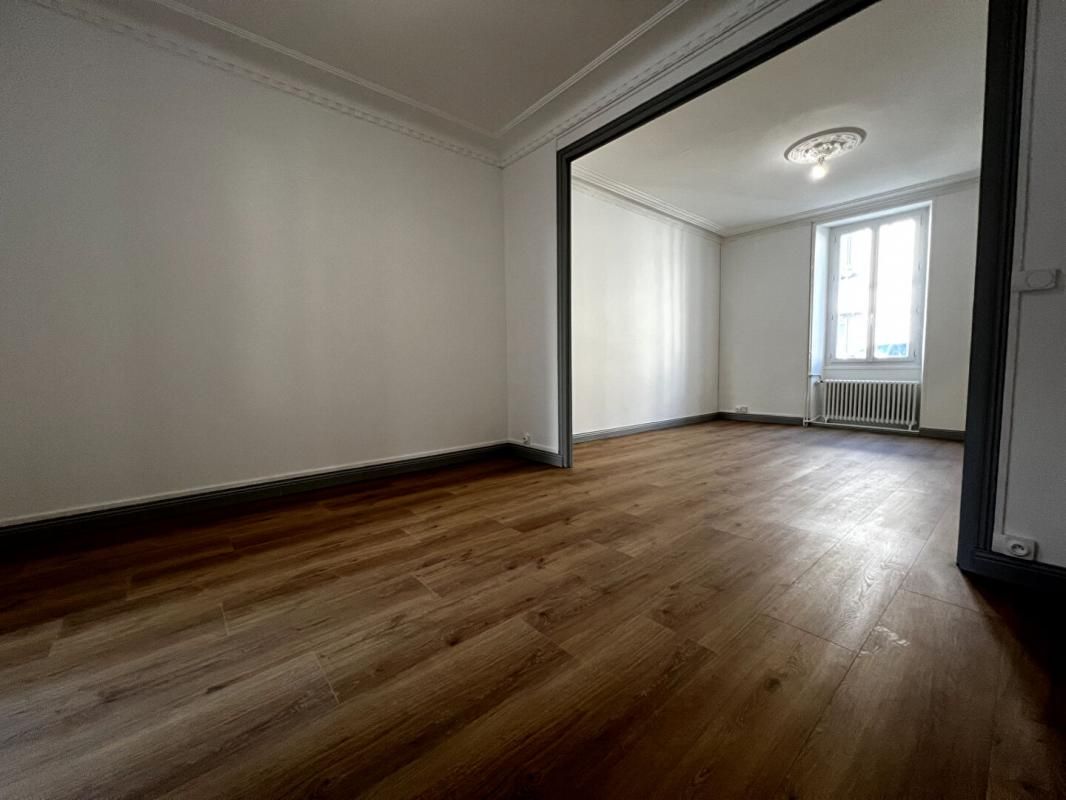 ANGOULEME Maison de ville QUARTIER-VICTOR-HUGO 1