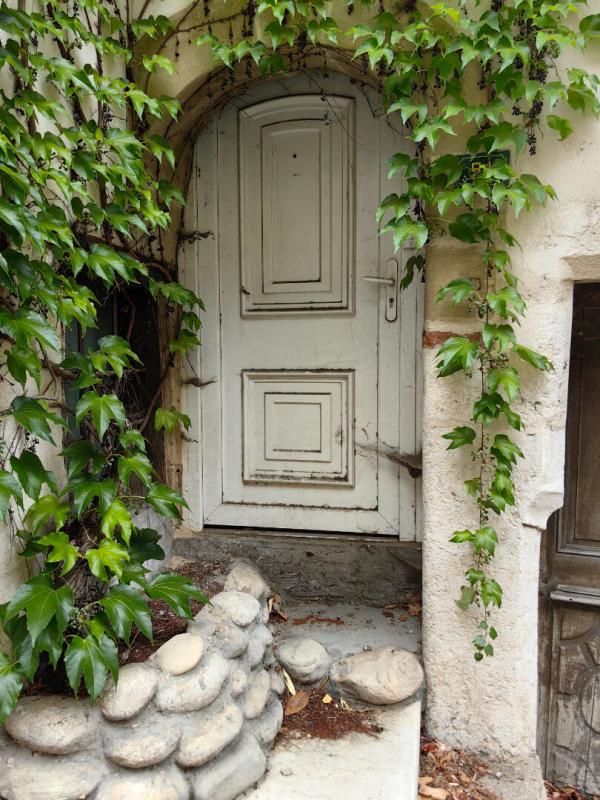 L'ALBENC BELLE MAISON DE VILLAGE - 5 P- 138 M² A SAISIR 2