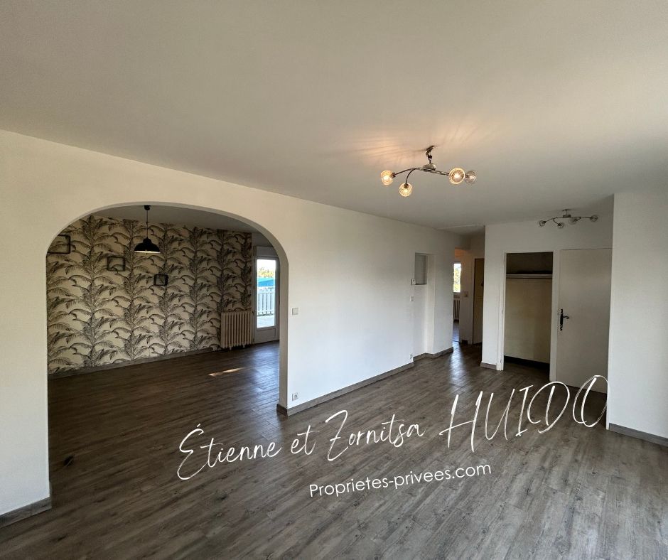VATAN Maison Vatan 6 pièce(s) 93 m2 3