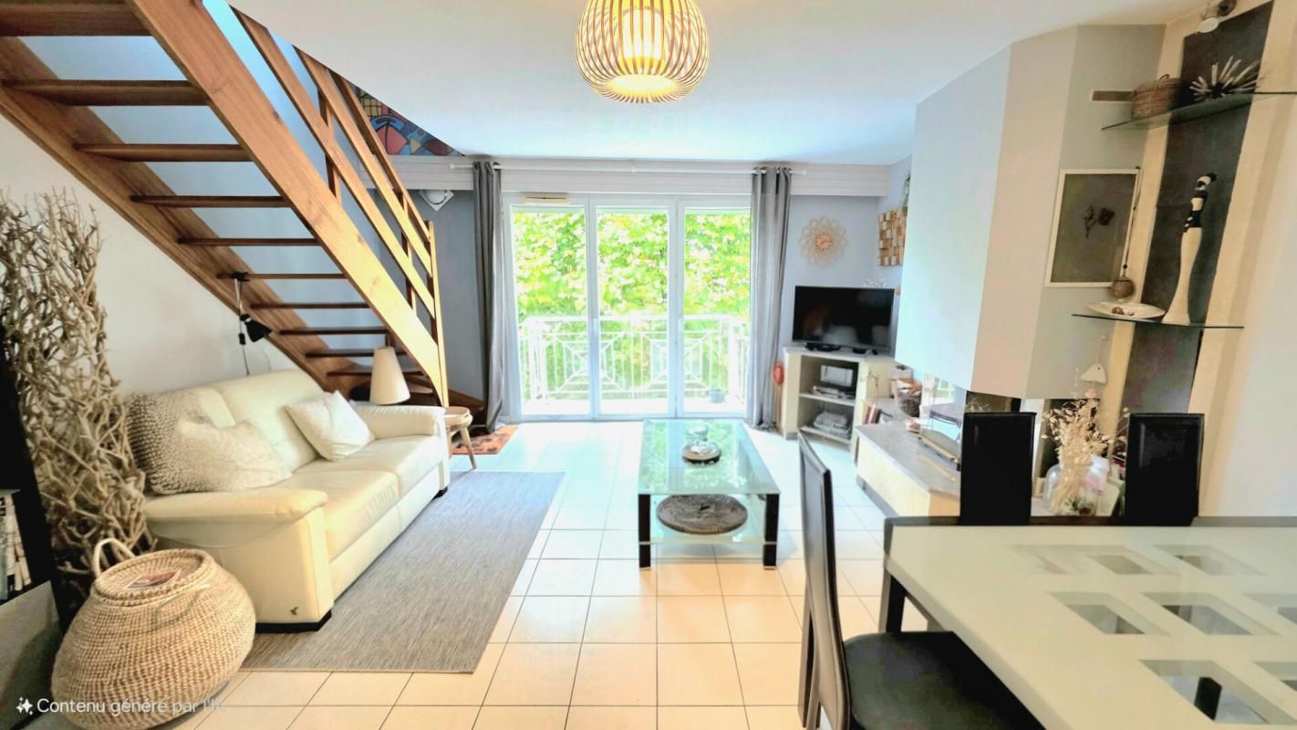 ANDERNOS-LES-BAINS Appartement Duplex Andernos Les Bains 4 pièce(s) 89 m2 1