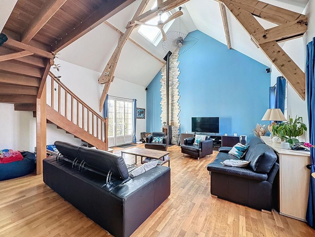 IGNY Maison Igny 8 pièces 247m2 2