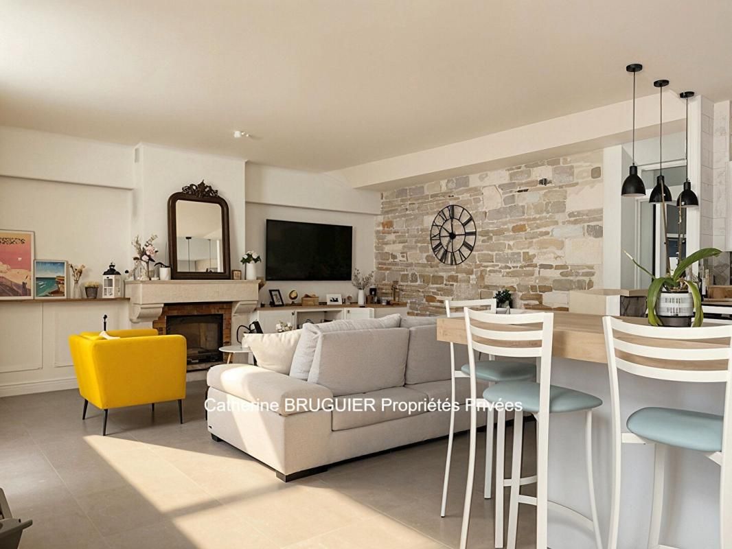 MARANS Maison de charme centre Marans 235 m2, 6 chambres, 2 garages piscine jardin 4