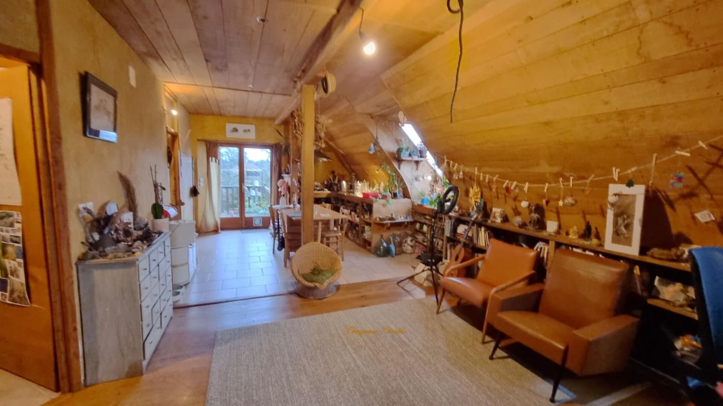 SERGEAC 24290 SERGEAC : Maison Périgourdine sur 5000 m² 4