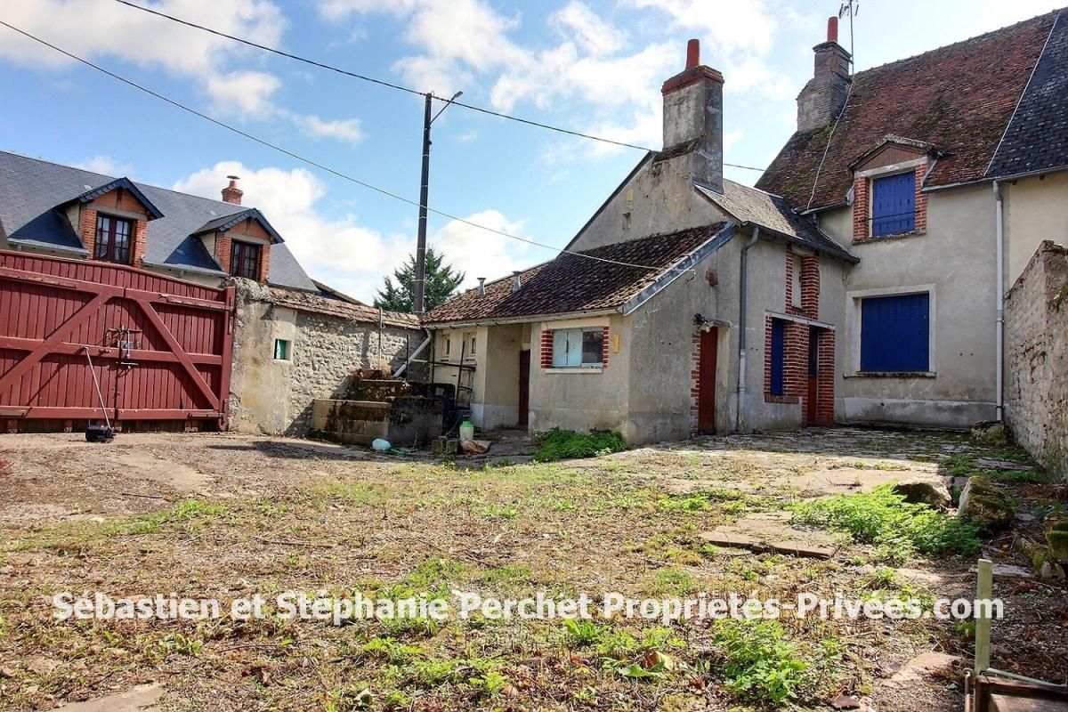 COINCES Maison à Réhabiliter 77 m2 sur 440 m2 de terrain 1