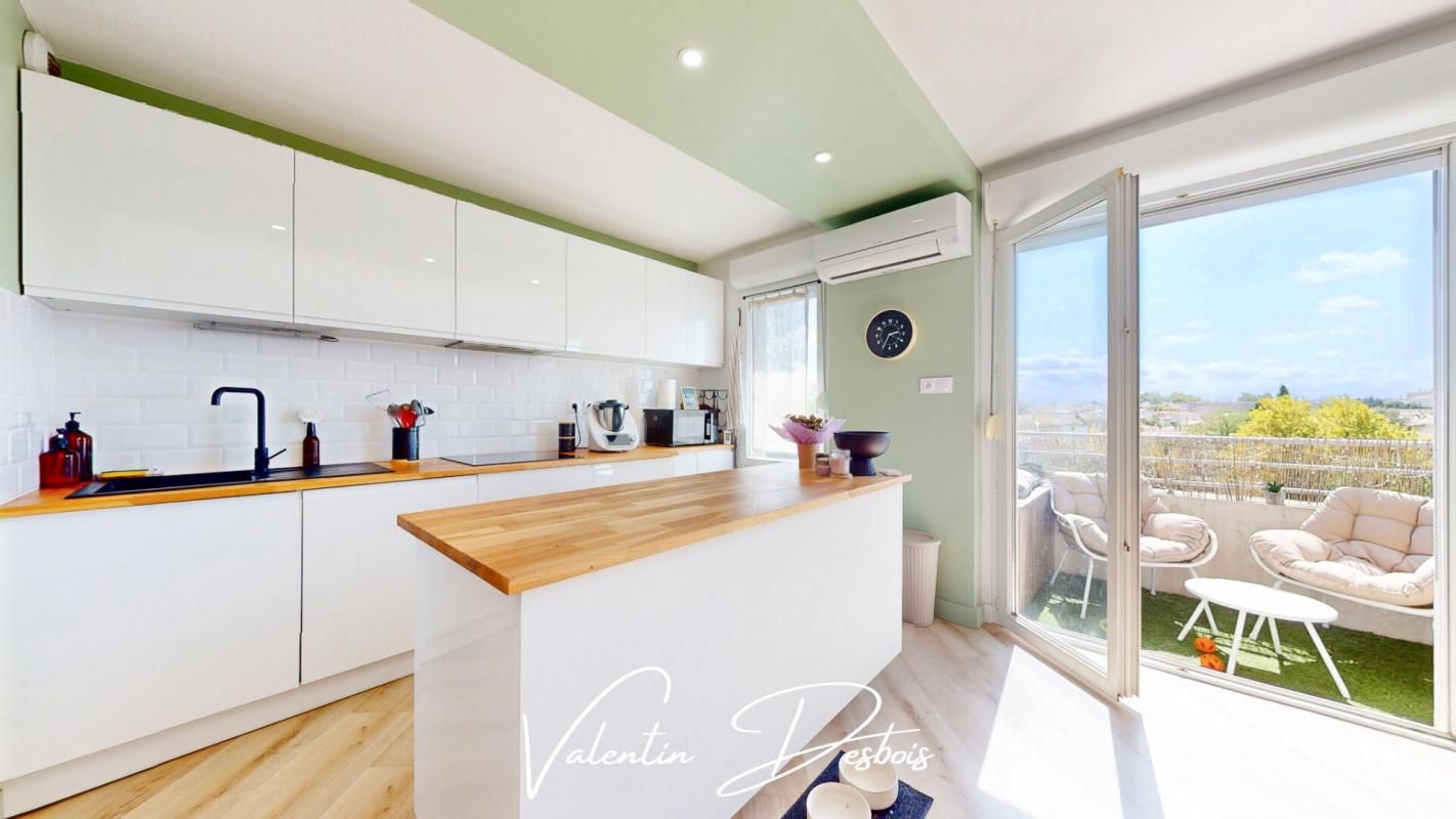 CARCASSONNE CARCASSONNE - APPARTEMENT T3 - 3e ETAGE 4