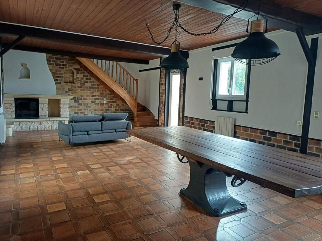 CHAUNY MAISON 4