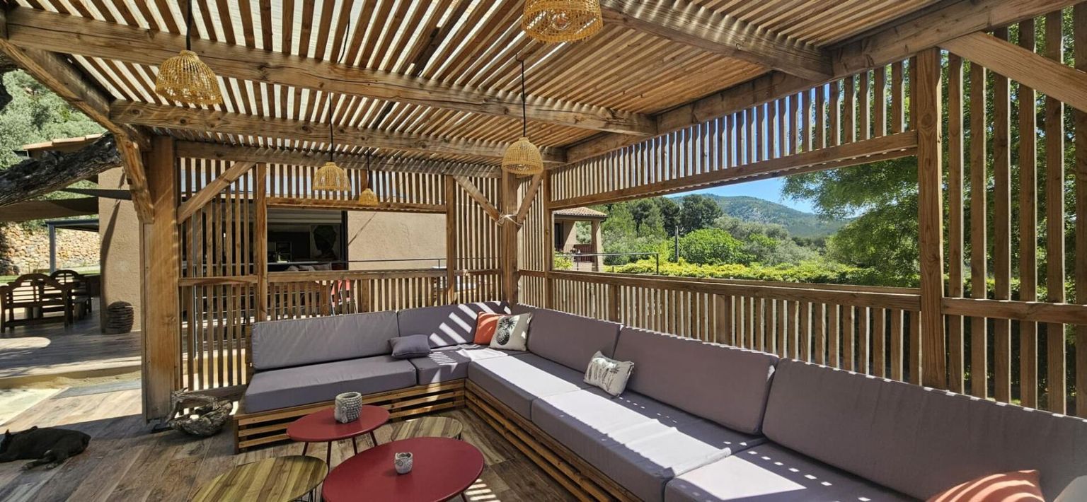 SANARY-SUR-MER VILLA Sanary Sur Mer 230 m2 4