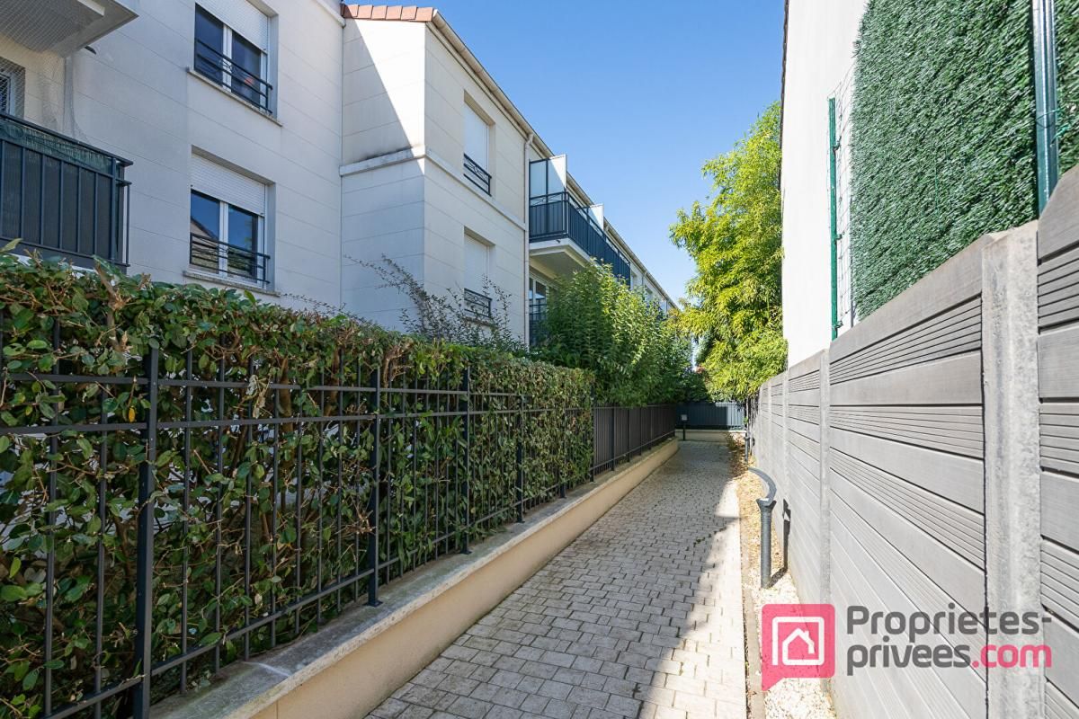 BRIE-COMTE-ROBERT Appartement  3 pièces- 58m²- Terrasse- Parking- Ascenseur 1