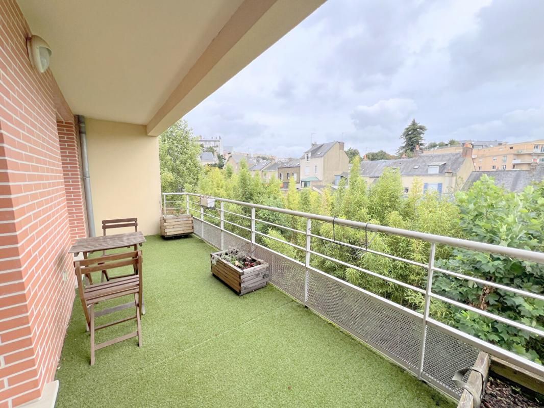 LE MANS Appartement - Le Mans - BOLLEE - 4 pièce(s) -  93 m² 1