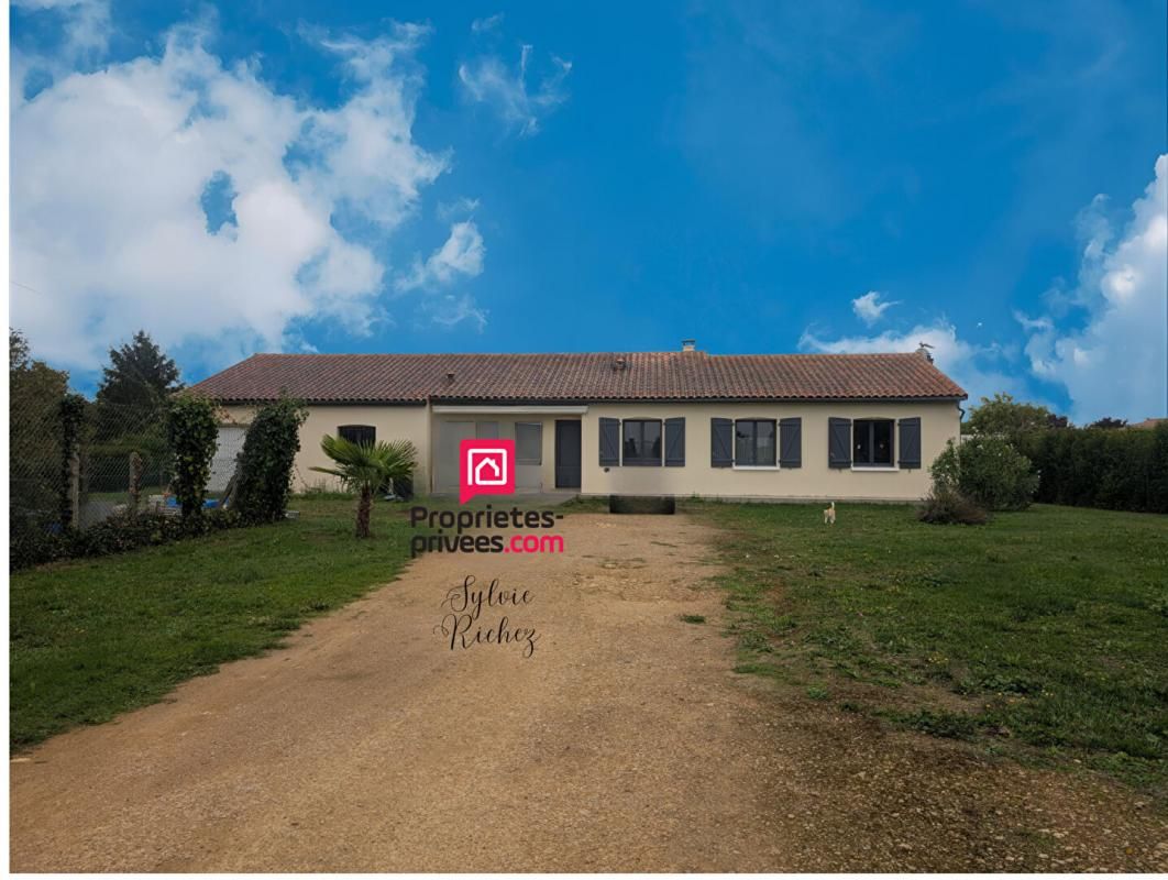 CHAMPIGNY-LE-SEC A vendre Maison 6 Pièces -170 m² - 86170 Champigny En Rochereau 3