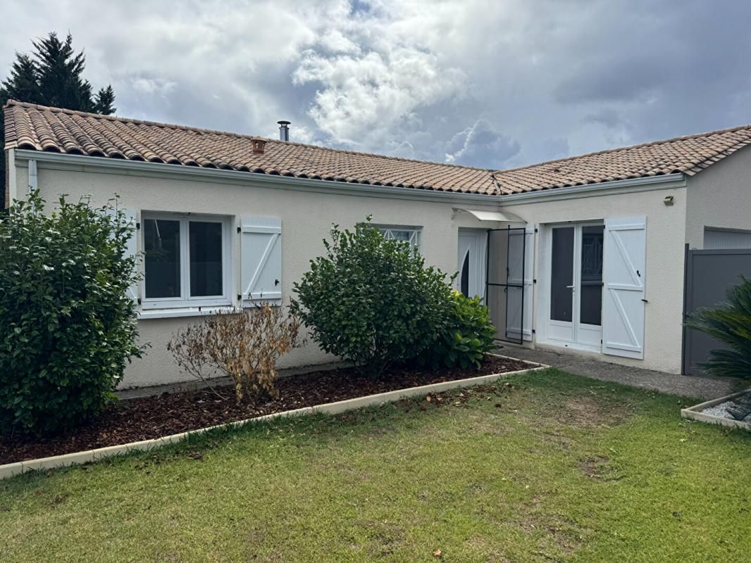 CREON. Maison T4 PP avec jardin