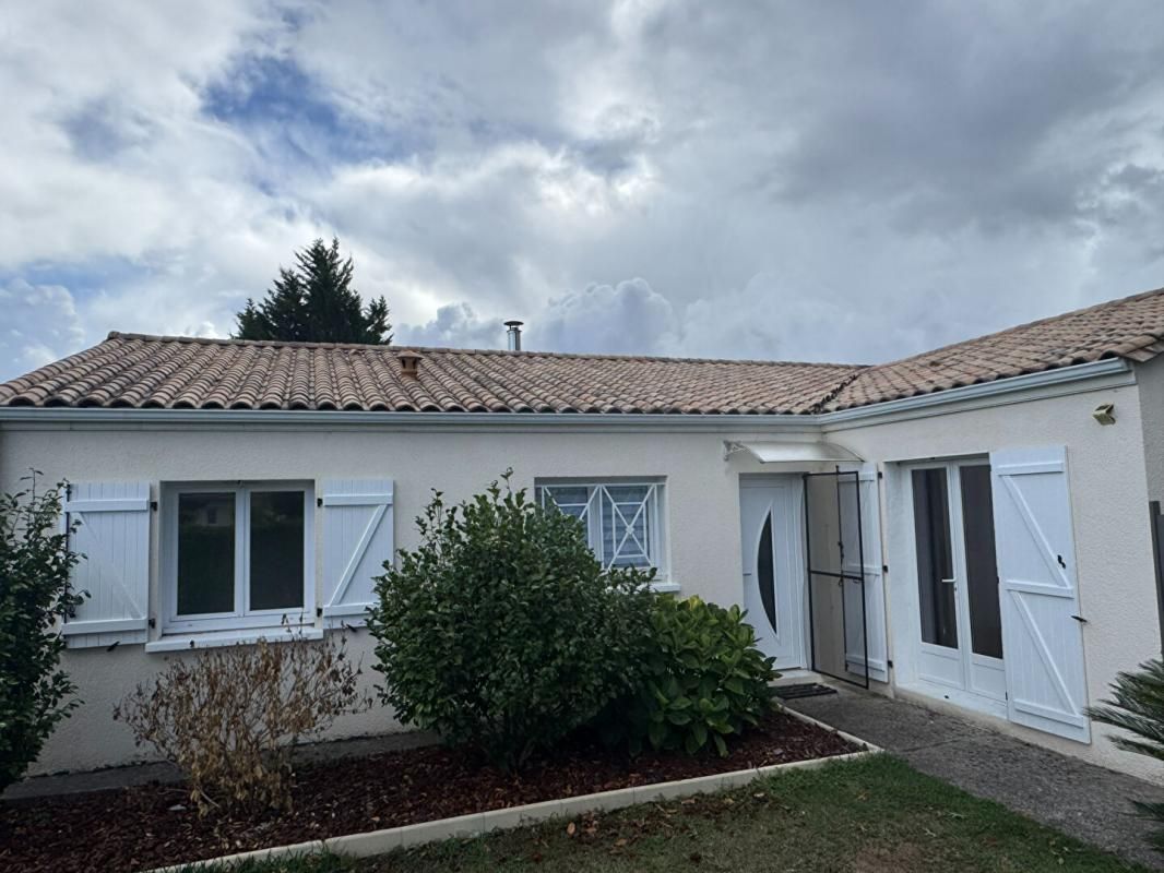 CREON CREON. Maison T4 PP avec jardin 2
