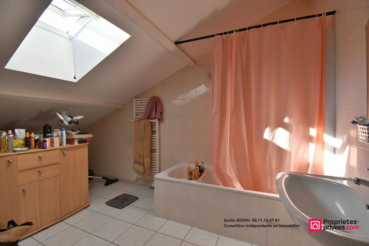 LA TESSOUALLE Maison La Tessoualle 5 pièce(s) 86 m2 4