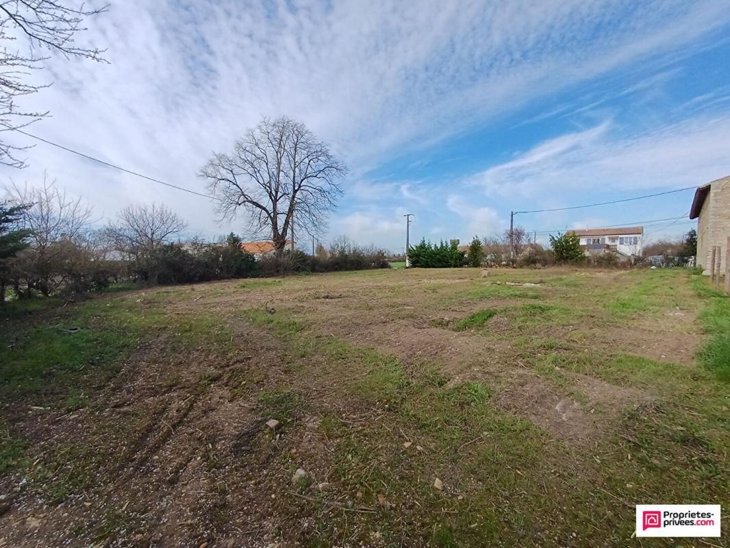 AMURE La Gorre - Amuré  terrain à construire 2