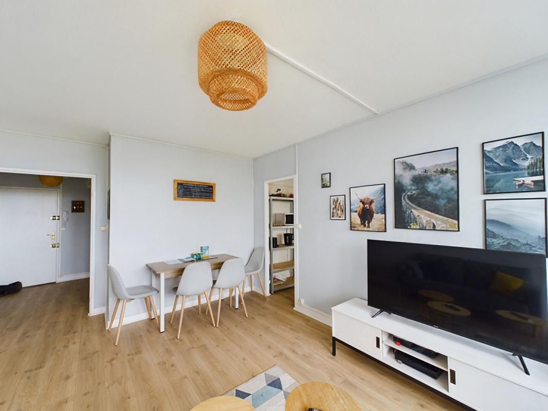 POITIERS Appartement Poitiers 5 pièce(s) 90 m2 2