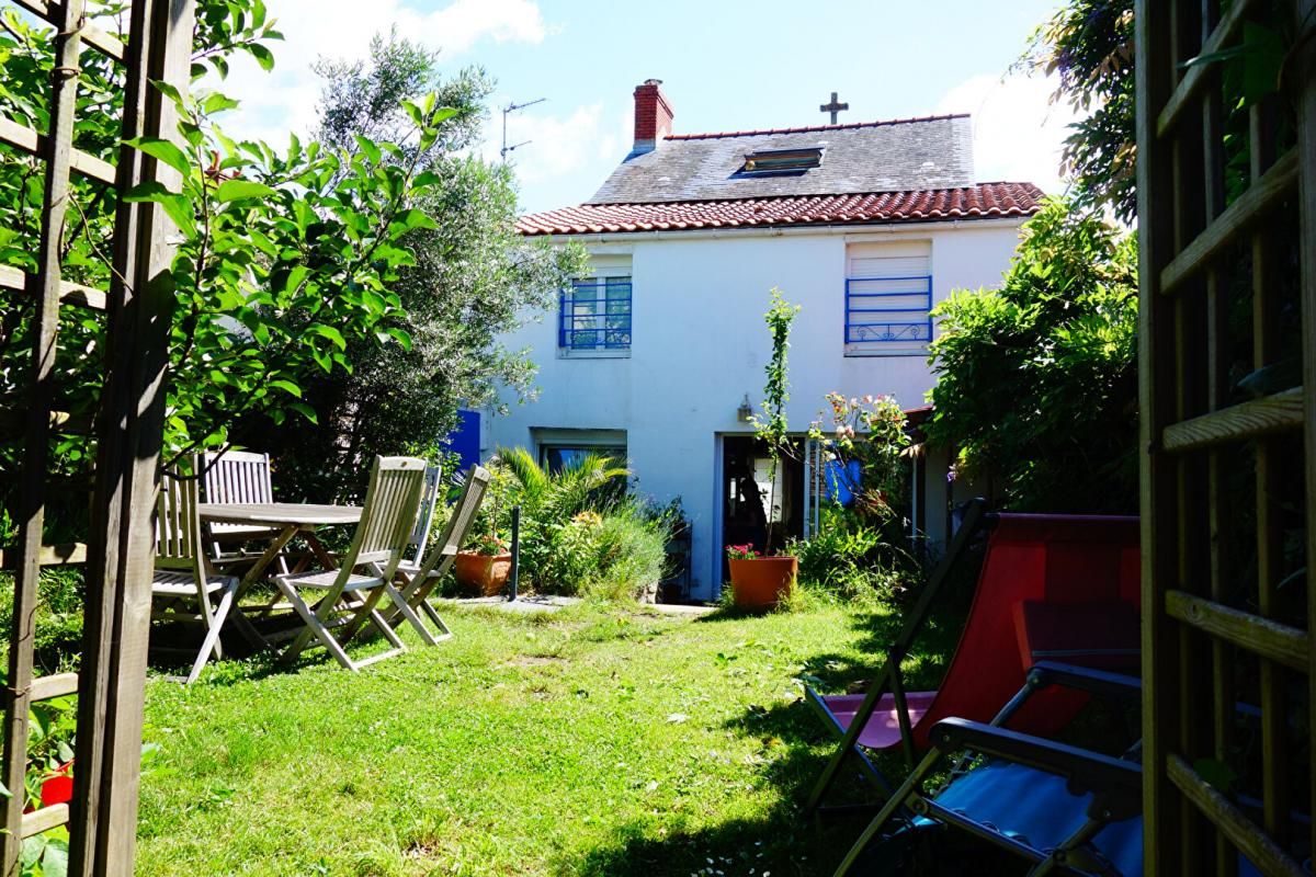 MAUVES-SUR-LOIRE Maison  5 pièce(s) 105 m2 1