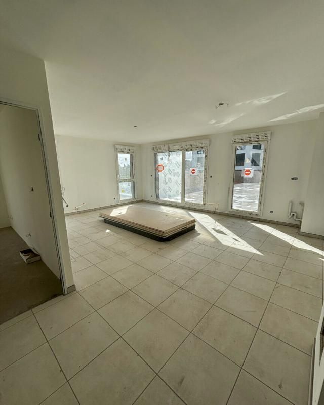 DARDILLY T4 81m² avec 3 terrasses , Dernier étage , Dardilly 4