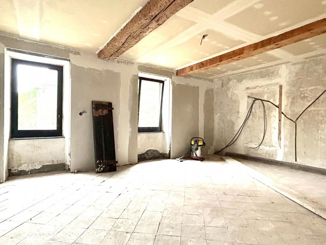 FELINES-MINERVOIS Maison Félines Minervois 6 pièce(s) 192 m2 4