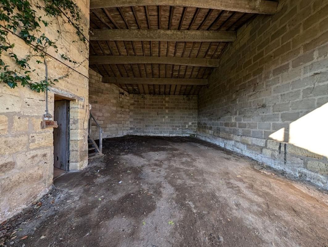 SAINT-DENIS-DE-PILE Maison en Pierre 4