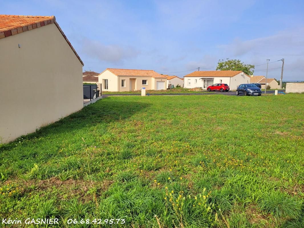 RUELLE-SUR-TOUVRE RUELLE SUR TOUVRE (16600) : Terrain constructible de 528m2 1
